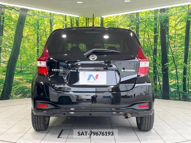 Nissan NOTE 2017-01 329517-15