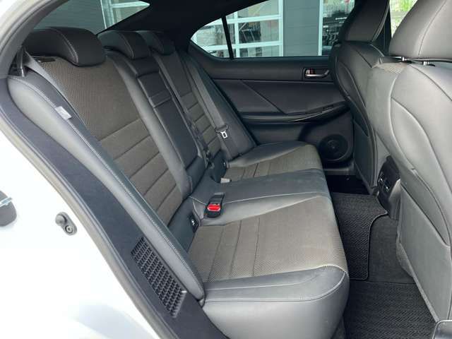 Lexus IS 2020-12 71-5