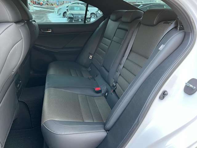Lexus IS 2020-12 71-19