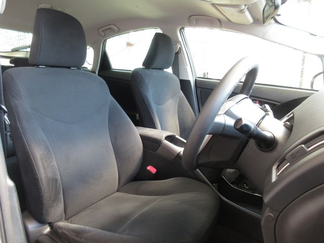 Toyota PRIUS PHV 2012-06 4996-5