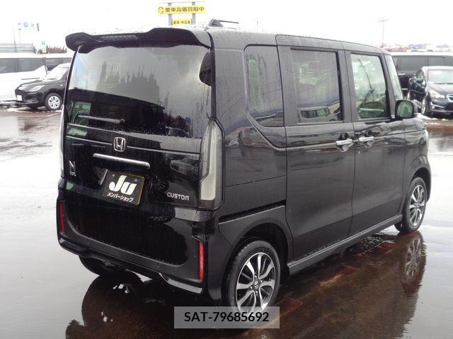 Honda N BOX CUSTOM 2024-02 219365-2