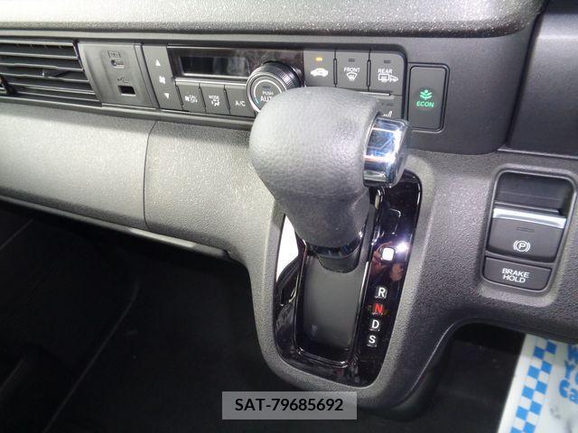 Honda N BOX CUSTOM 2024-02 219365-16