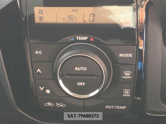 Nissan ROOX 2010-11 201882-8