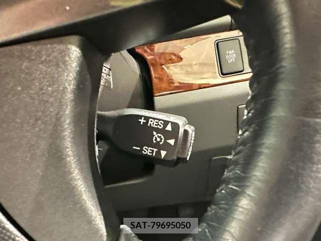 Toyota ESTIMA 2011-12 269118-16