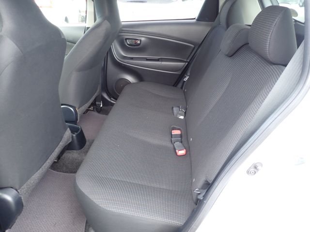 Toyota VITZ 2018-04 190140-20