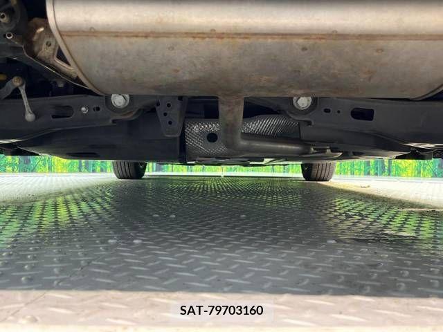 Toyota PRIUS 2015-12 282169-19