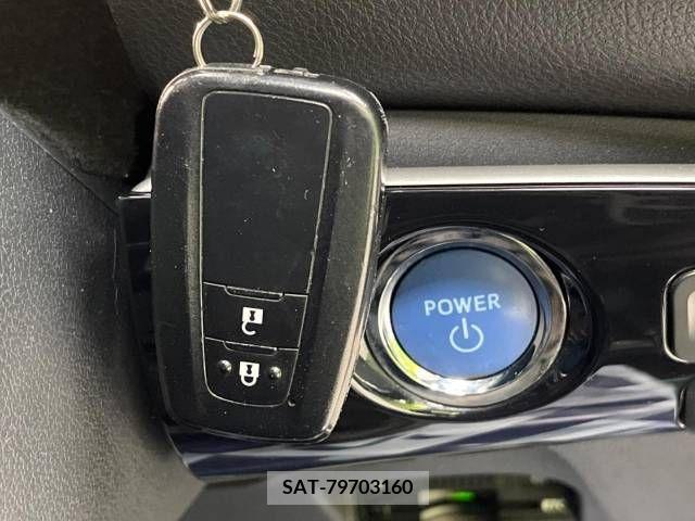 Toyota PRIUS 2015-12 282169-2