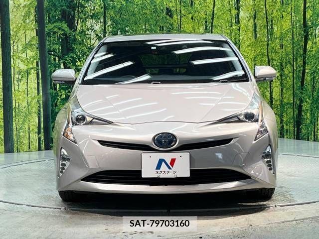Toyota PRIUS 2015-12 282169-14