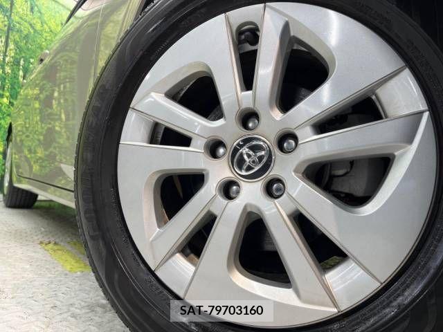 Toyota PRIUS 2015-12 282169-13