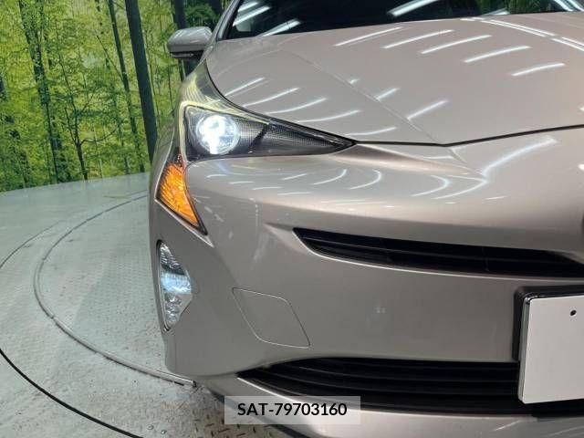 Toyota PRIUS 2015-12 282169-12