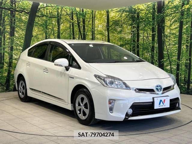 Toyota PRIUS 2012-06 366487-16