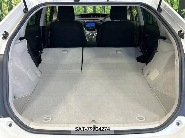 Toyota PRIUS 2012-06 366487-10