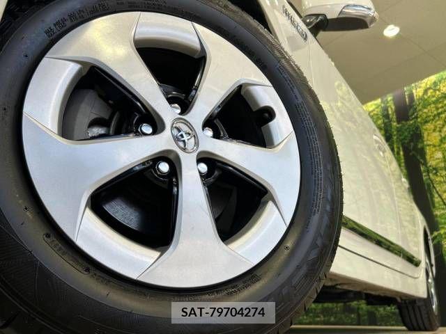 Toyota PRIUS 2012-06 366487-13