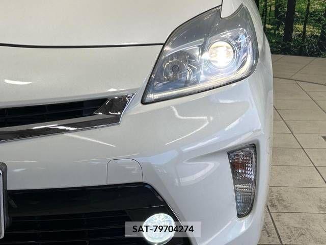 Toyota PRIUS 2012-06 366487-12