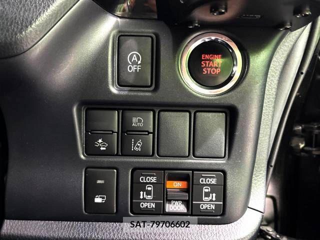 Toyota VOXY 2018-06 332430-5