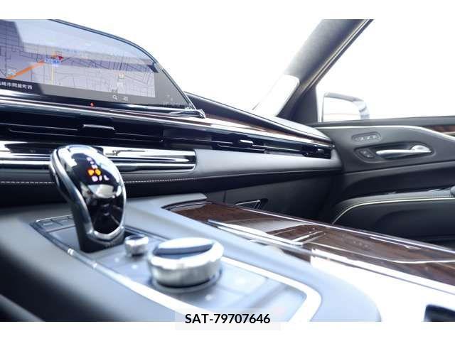 Cadillac ESCALADE 2023-06 213100-9
