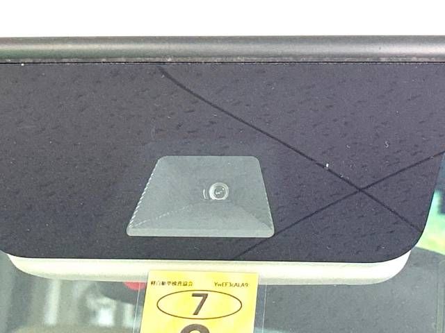 Honda N BOX 2022-03 195102-2
