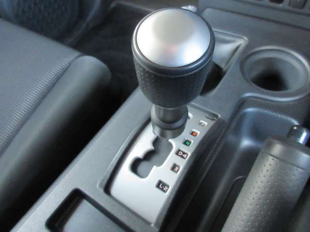 Toyota FJ CRUISER 2011-07 190286-19