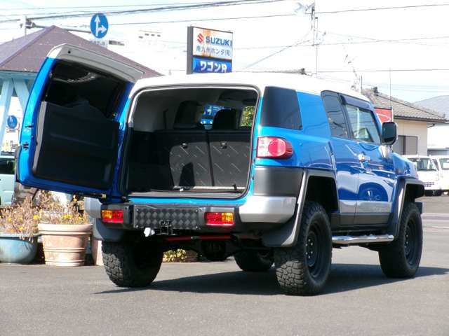 Toyota FJ CRUISER 2011-07 190286-11