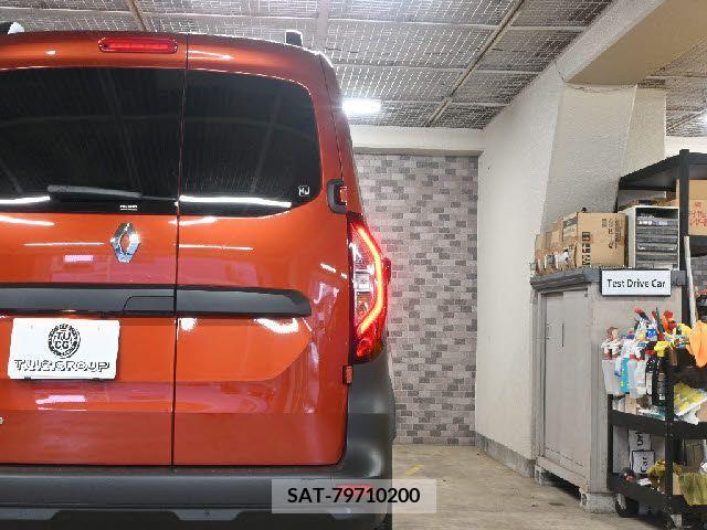 Renault KANGOO 2023-03 367115-29