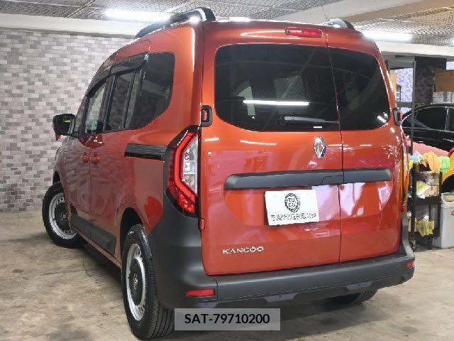 Renault KANGOO 2023-03 367115-13