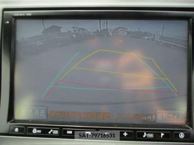 Toyota PRIUS 2012-01 322114-15