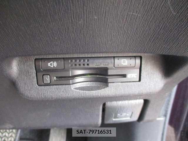 Toyota PRIUS 2012-01 322114-16