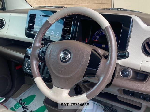 Nissan MOCO 2014-03 327944-11