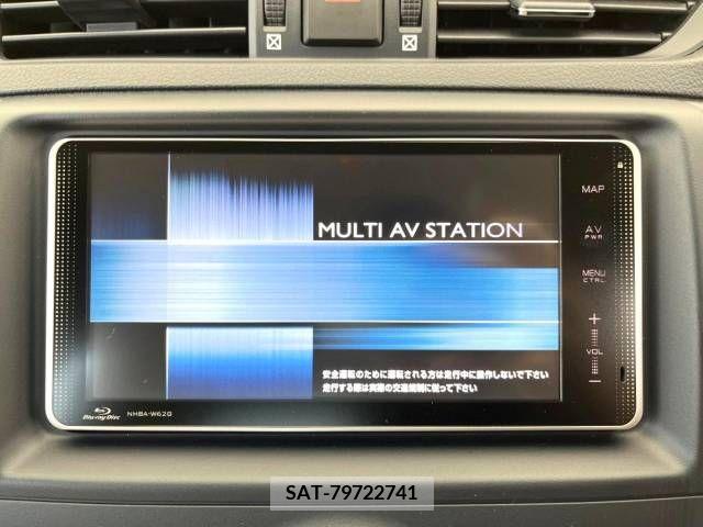 Toyota MARK X 2012-10 257428-2