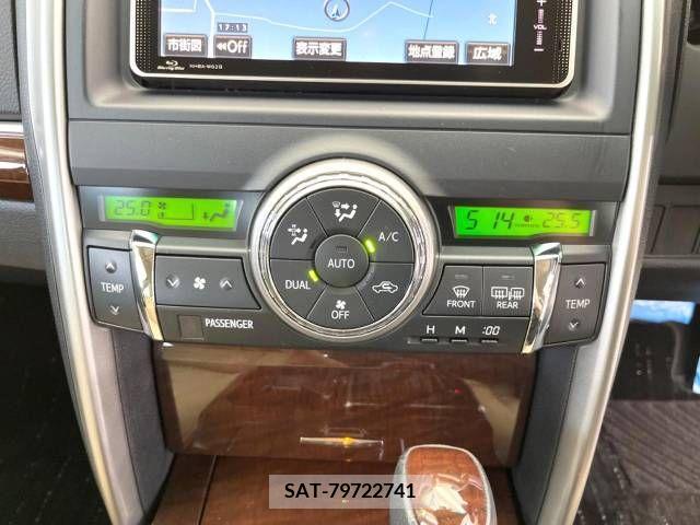 Toyota MARK X 2012-10 257428-8