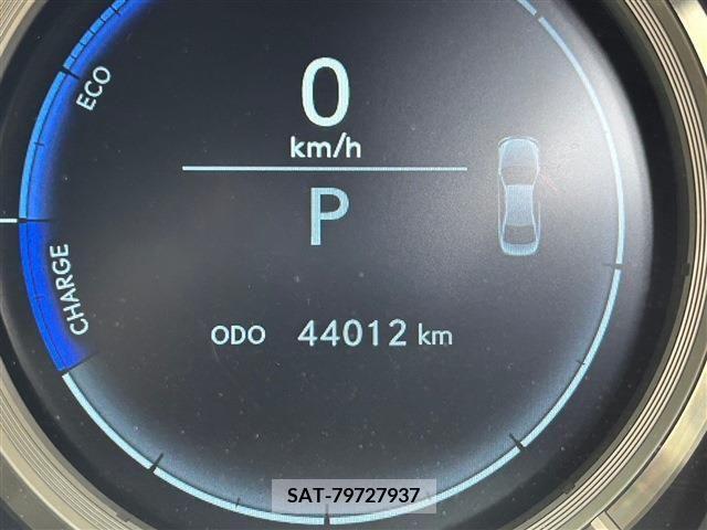 Lexus IS 2014-03 388120-29