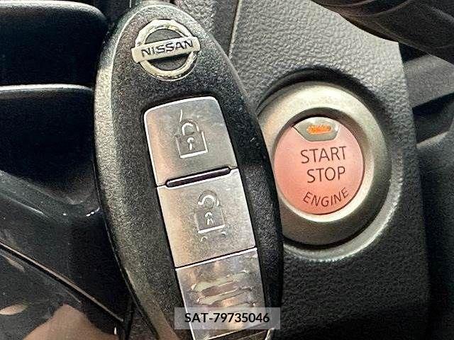 Nissan JUKE 2012-09 320497-6