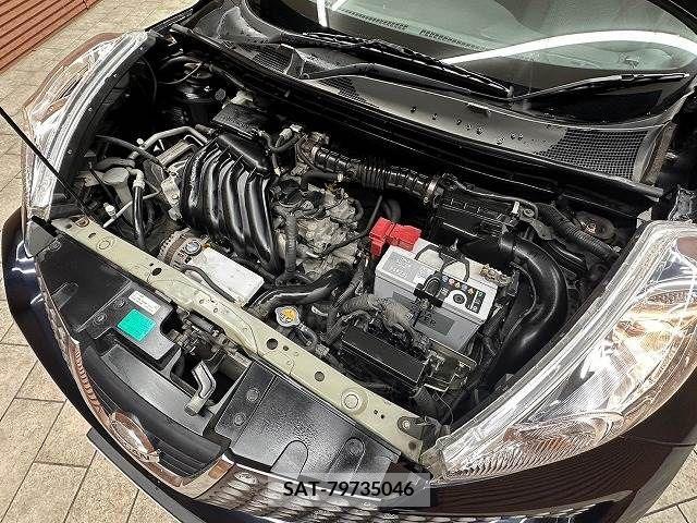 Nissan JUKE 2012-09 320497-17