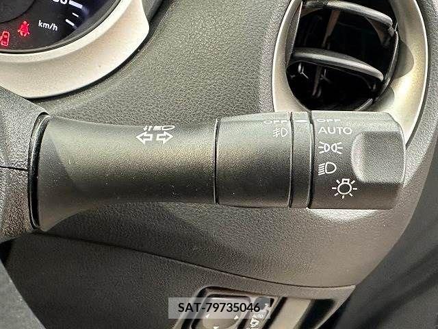 Nissan JUKE 2012-09 320497-9