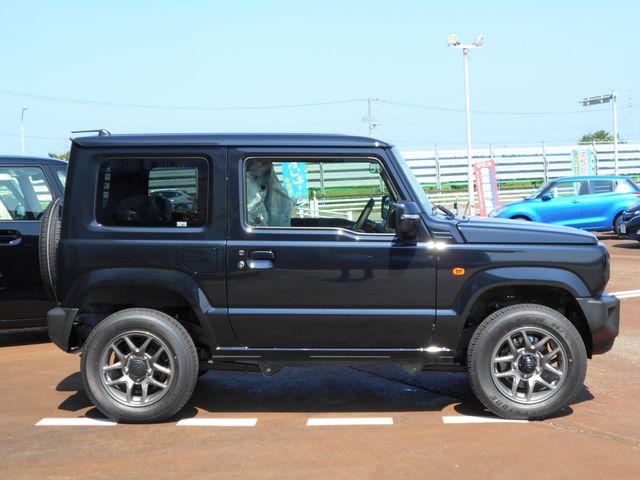 Suzuki JIMNY 2023-08 15541-4