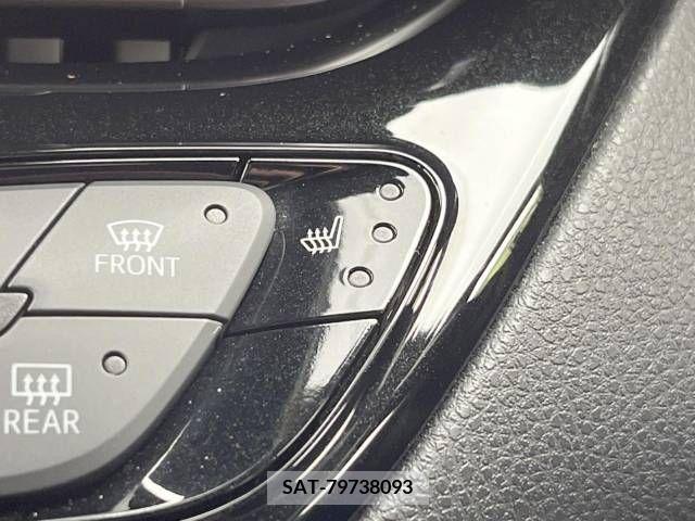 Toyota C-HR 2017-02 322948-6