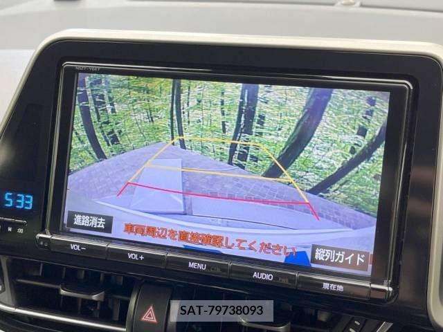 Toyota C-HR 2017-02 322948-4