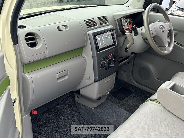 Toyota PIXIS SPACE 2015-07 213439-10