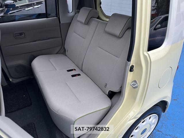 Toyota PIXIS SPACE 2015-07 213439-12
