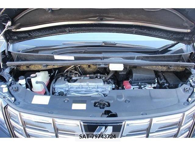Toyota ALPHARD 2017-08 211054-19