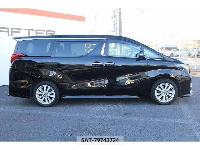Toyota ALPHARD 2017-08 211054-8