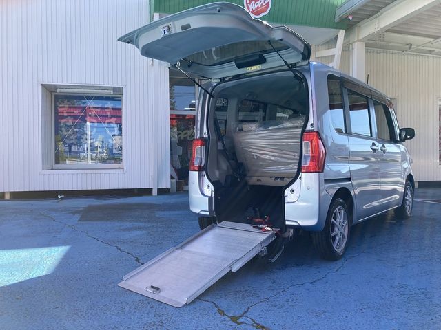 Daihatsu TANTO 2015-10 189947-0