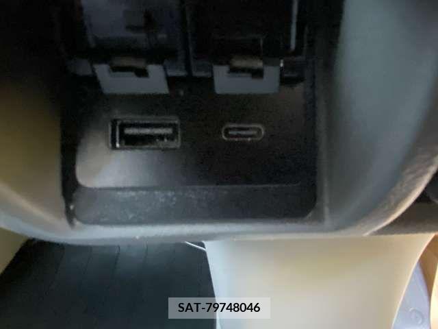 Suzuki EVERY 2023-06 207160-10