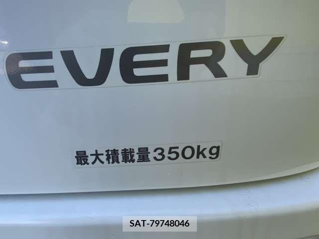 Suzuki EVERY 2023-06 207160-14