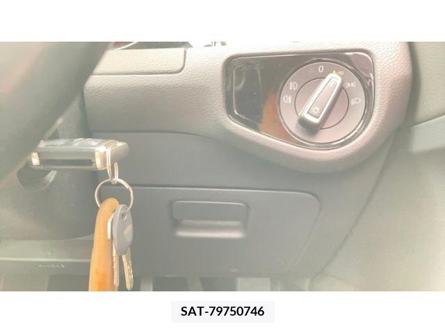 VolksWagen GOLF 2013-06 395067-11