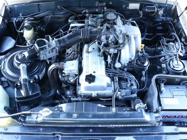 Toyota LAND CRUISER 1994-01 18812-9