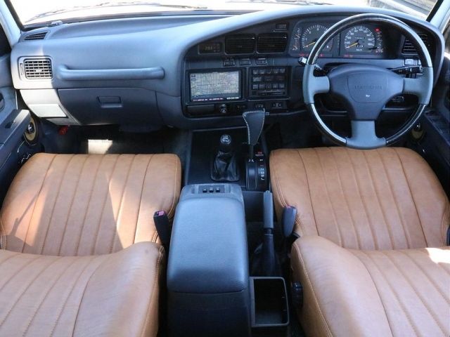 Toyota LAND CRUISER 1994-01 18812-1