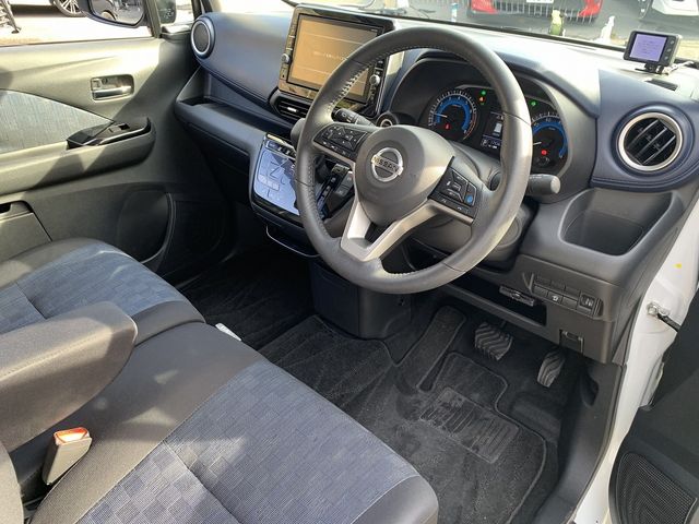 Nissan DAYZ 2020-02 184125-12