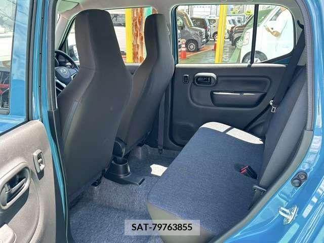 Mazda CAROL 2023-11 305275-5