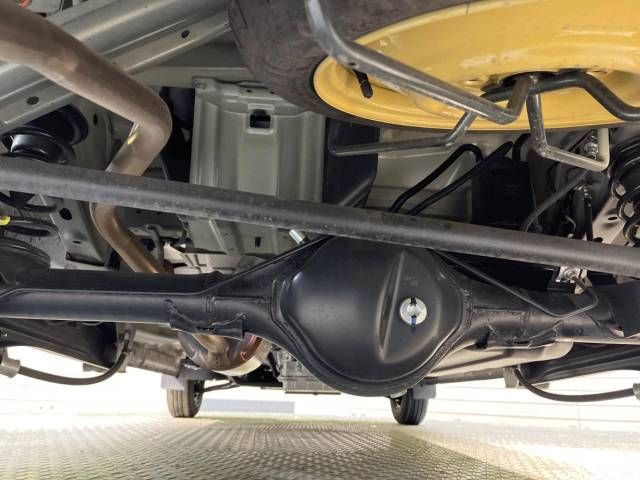 Suzuki EVERY 2021-12 186134-19